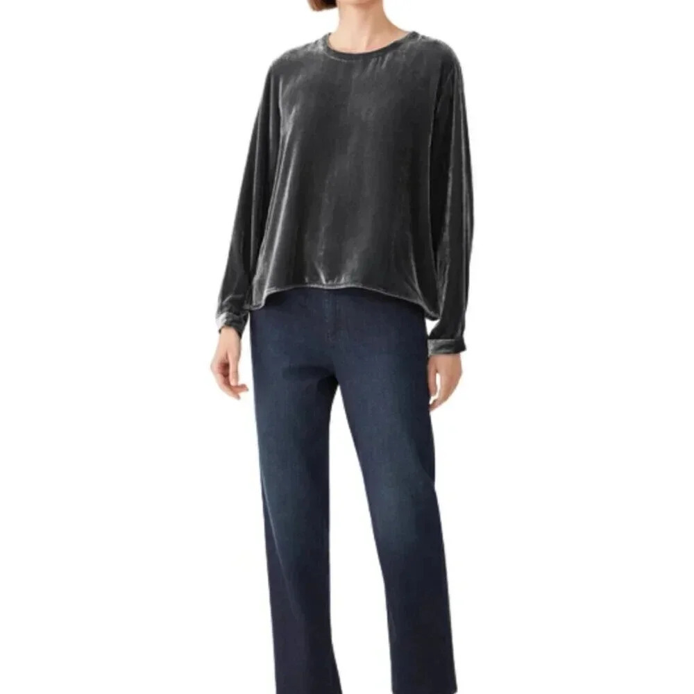 Eileen Fisher Womens Size Xsmall Round Neck Velvet Boxy Long Sleeve Charcoal Top